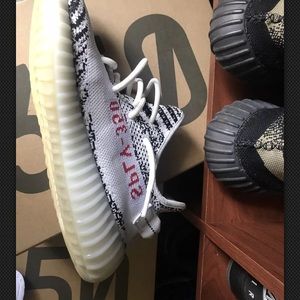 Yeezy Zebra size 9, 3/17 restock 9/10 condition